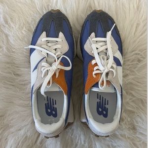 new balance 327 women US 8.5 UK 6.5.